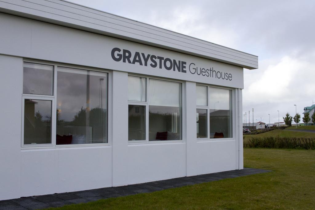 Graystone Guesthouse Sandgerði 외부 사진